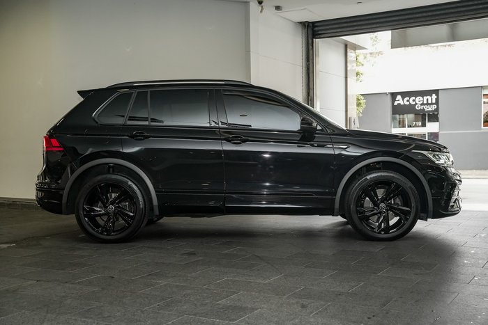 2022 Volkswagen Tiguan 162TSI Monochrome
