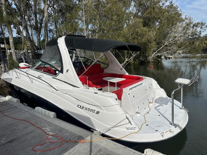 2005 Four Winns VISTA 348