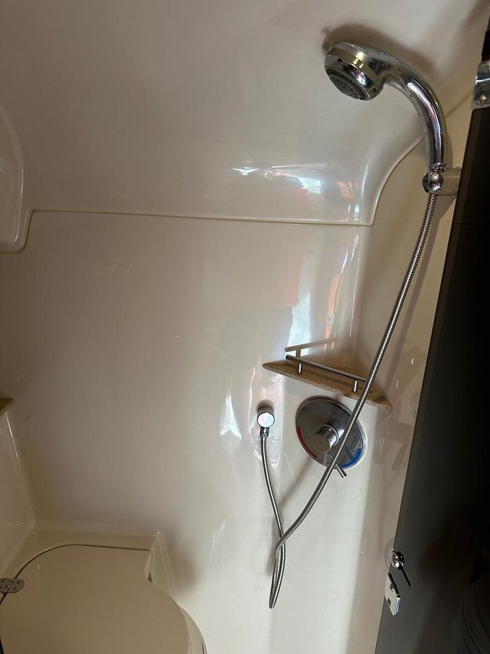 2005 Four Winns VISTA 348