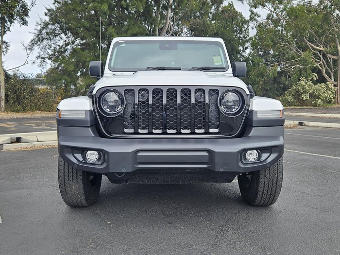 2023 Jeep Gladiator Night Eagle