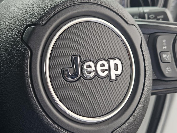 2023 Jeep Gladiator Night Eagle