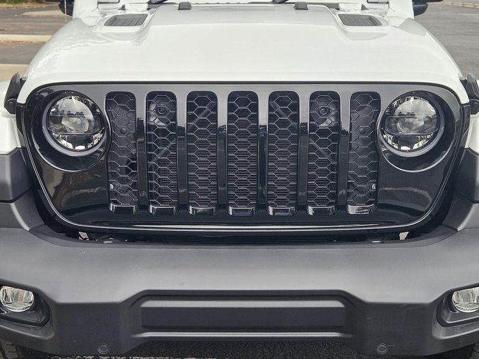 2023 Jeep Gladiator Night Eagle