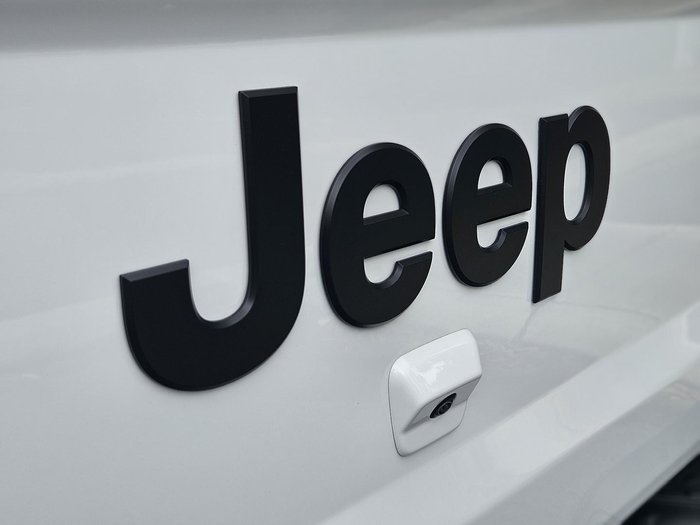 2023 Jeep Gladiator Night Eagle
