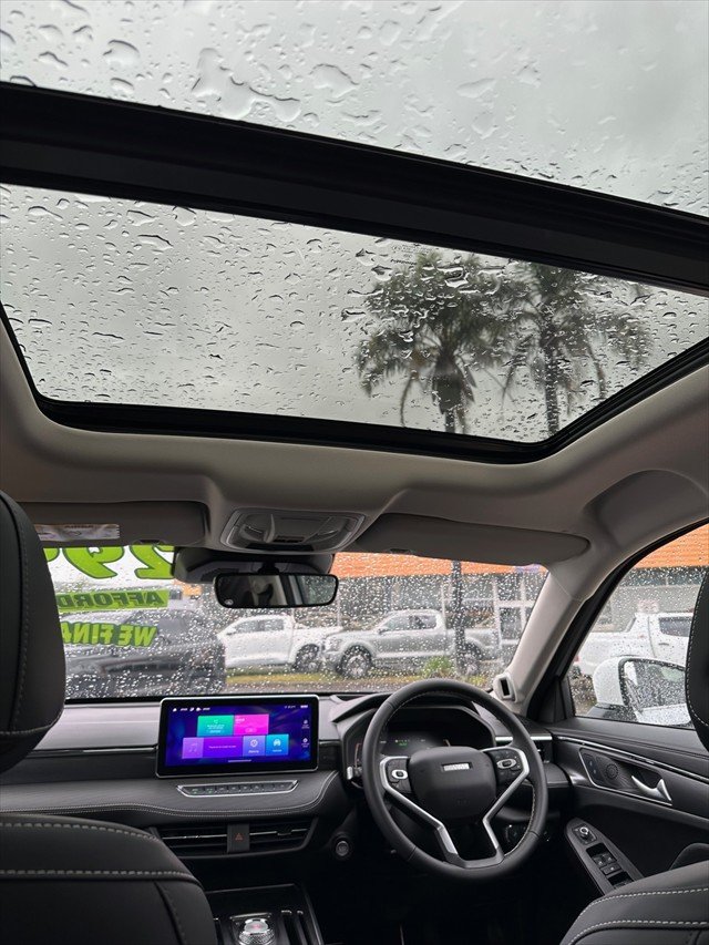 2023 GWM Haval Jolion Ultra Hybrid A01 Hamilton White