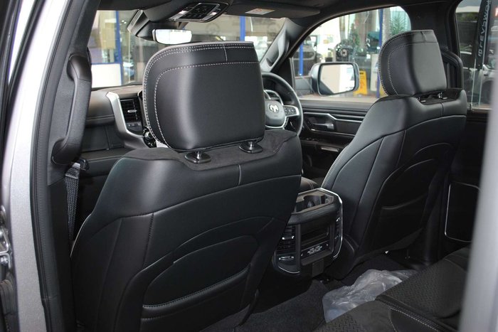 2023 RAM 1500 Laramie Sport RamBox