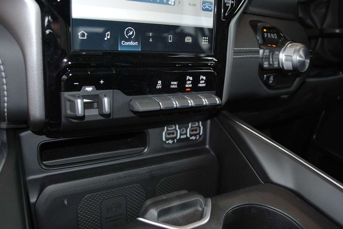 2023 RAM 1500 Laramie Sport RamBox