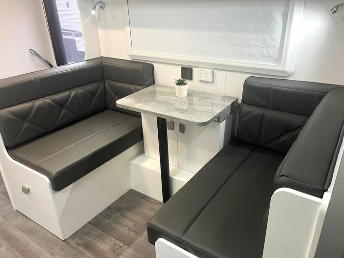 2024 JB Caravans 19.6Ft Traveller Intrigue Caravan