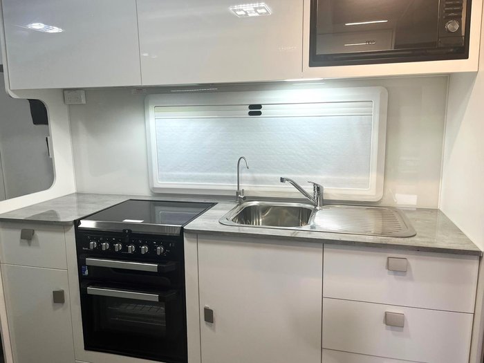 2024 JB Caravans 19.6Ft Traveller Intrigue Caravan