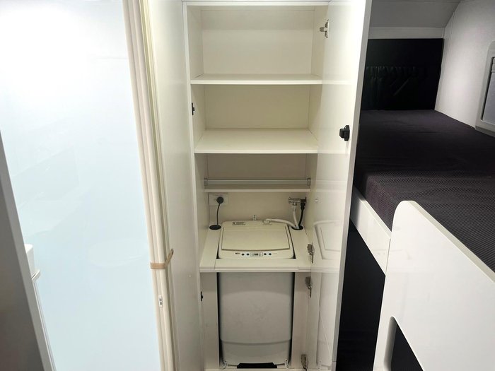 2024 JB Caravans 22Ft Traveller Utopia Bunk Caravan