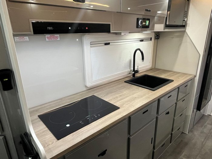 2024 JB Caravans 21' Scorpion Sting Limited Edition Off Road Caravan