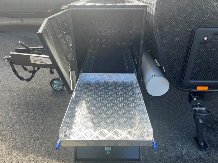 2024 JB Caravans 21' Scorpion Sting Limited Edition Off Road Caravan