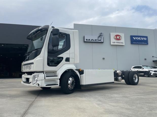 2023 Volvo Fl Electric WHITE
