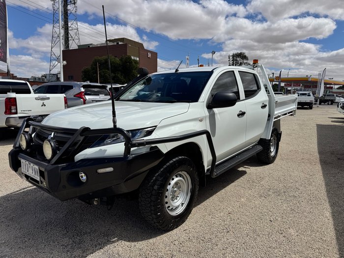 2023 MITSUBISHI Triton GLX