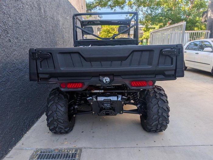 2024 Can-Am Defender HD10 DPS PRO Defender Yellow