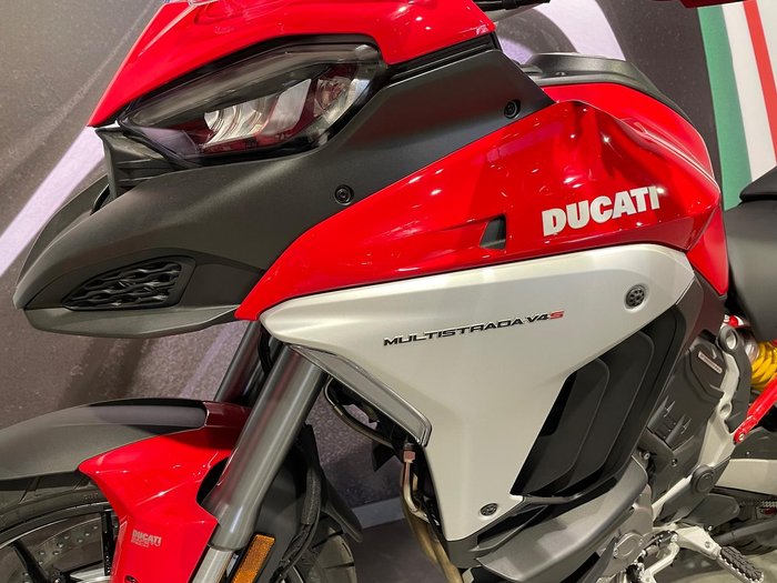 2023 Ducati Multistrada V4S Multistrada Red