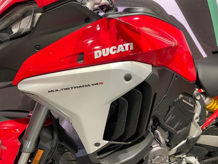 2023 Ducati Multistrada V4S Multistrada Red