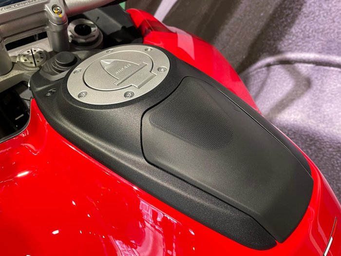 2023 Ducati Multistrada V4S Multistrada Red