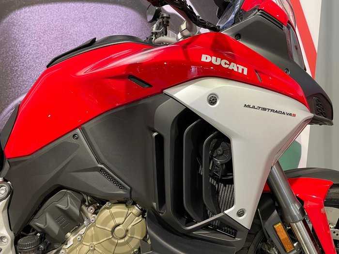 2023 Ducati Multistrada V4S Multistrada Red