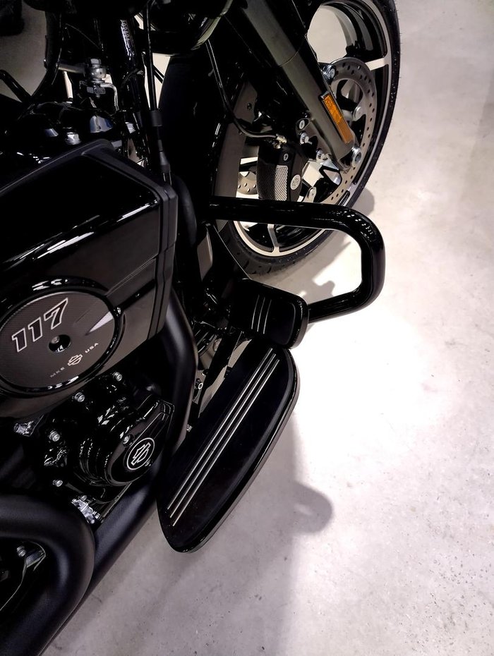 2024 Harley-Davidson Road Glide 117 (FLTRX) Touring Black