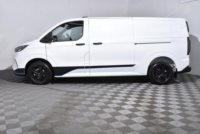 2024 Ford Transit Custom Trend 320L