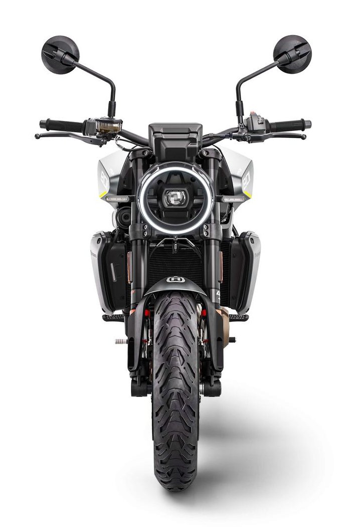 2024 Husqvarna SVARTPILEN 801 SVARTPILEN Black