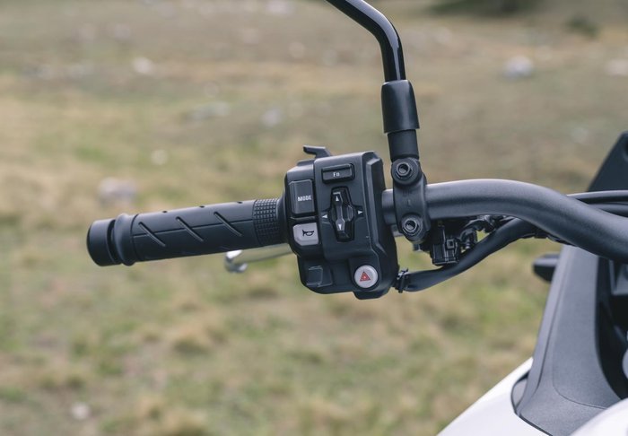 2025 Honda XL750 Transalp Transalp White