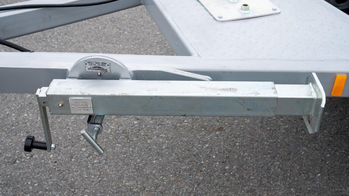 2026 Krueger Rt Dolly Silver