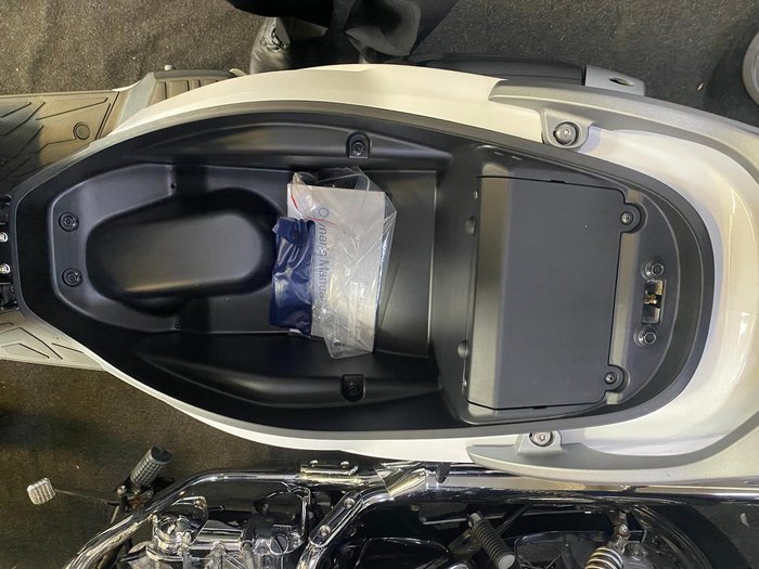 2025 Kymco Agility 16 + 200i Agility Silver