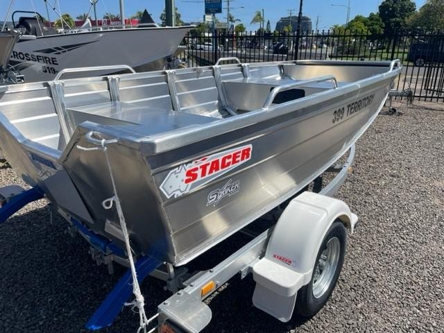 2024 Stacer 379 Territory Striker
