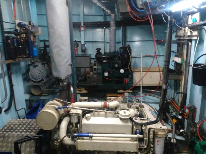2002 COMMERCIAL Fishing Boat