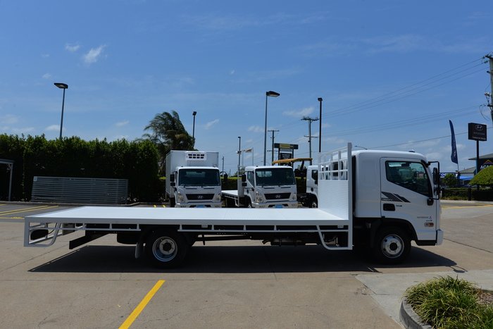 2023 HYUNDAI EX9 ELWB WHITE