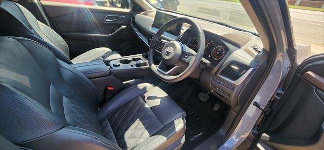 2024 NISSAN T33 TI-L X-TRAIL 4WD Ti-L e-POWER MY24 CERAMIC GREY / BLACK ROOF
