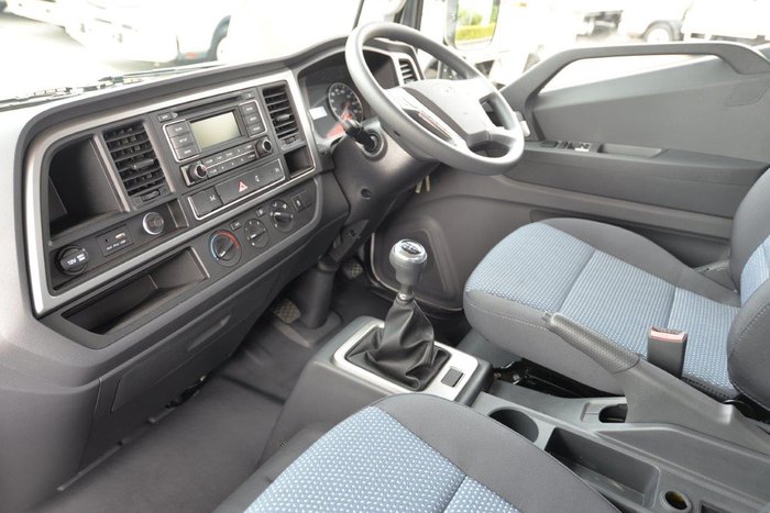 2023 HYUNDAI EX6 SWB WHITE