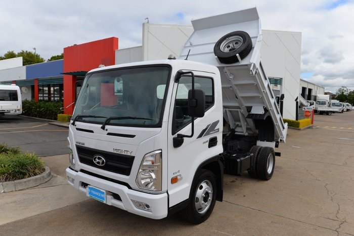 2023 HYUNDAI EX6 SWB WHITE