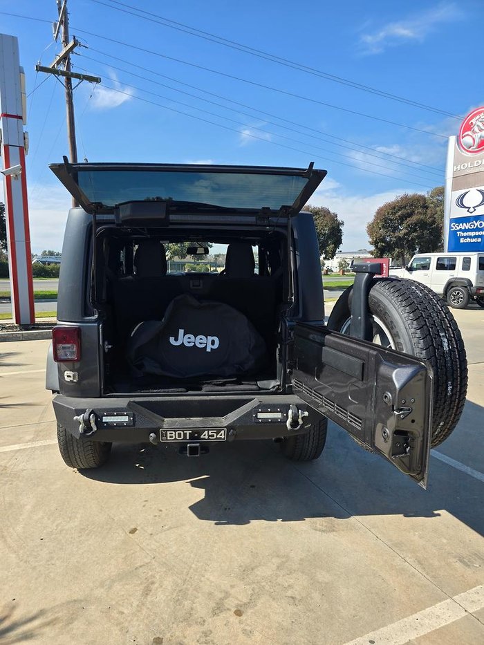 2018 Jeep Wrangler Sport