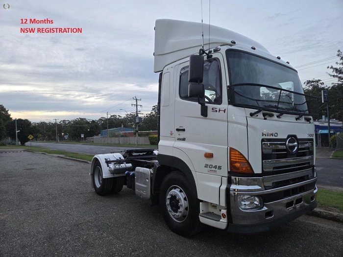 2016 Hino 700 Series