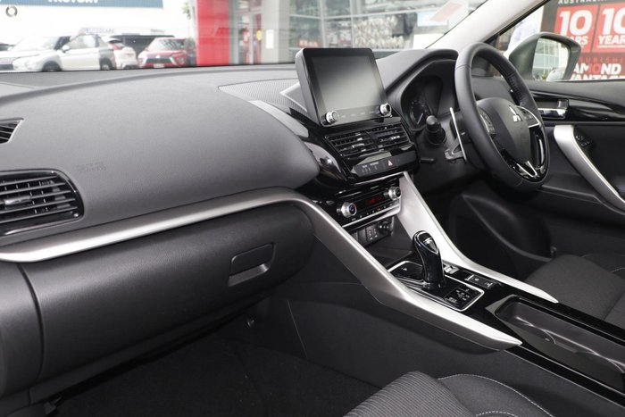 2024 Mitsubishi Eclipse Cross PHEV ES