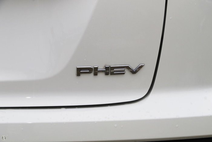 2024 Mitsubishi Eclipse Cross PHEV ES
