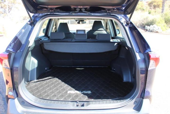 2022 Toyota RAV4 GX