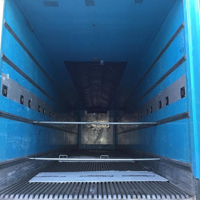 2008 FTE 22P Freezer Van White