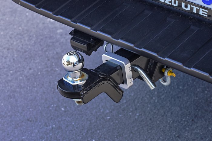 2024 Isuzu D-MAX LS-M