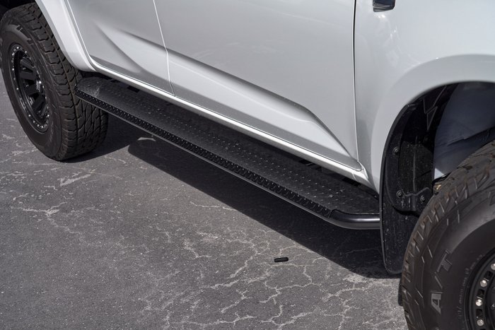 2024 Isuzu D-MAX LS-M