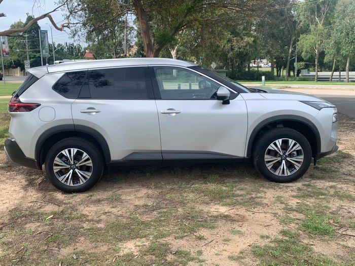 2023 Nissan X-TRAIL ST-L