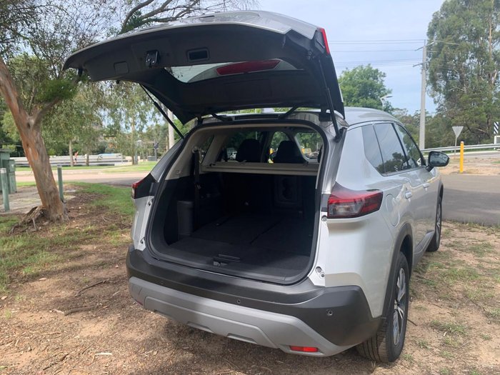 2023 Nissan X-TRAIL ST-L