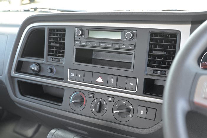 2025 HYUNDAI EX6 SWB