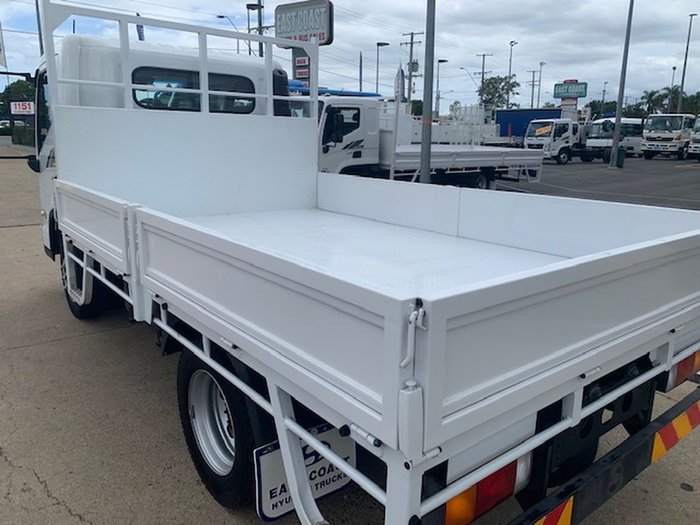 2023 HYUNDAI EX6 SWB WHITE