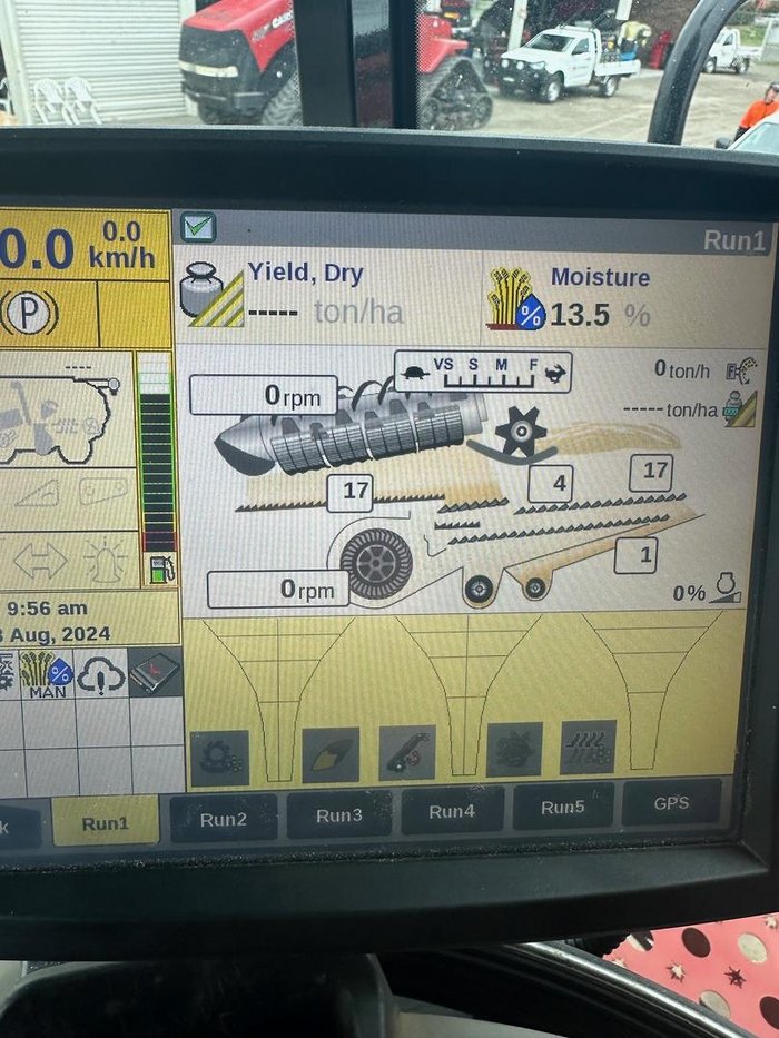 2020 CASE IH 8250 Combine Suspended Tracks