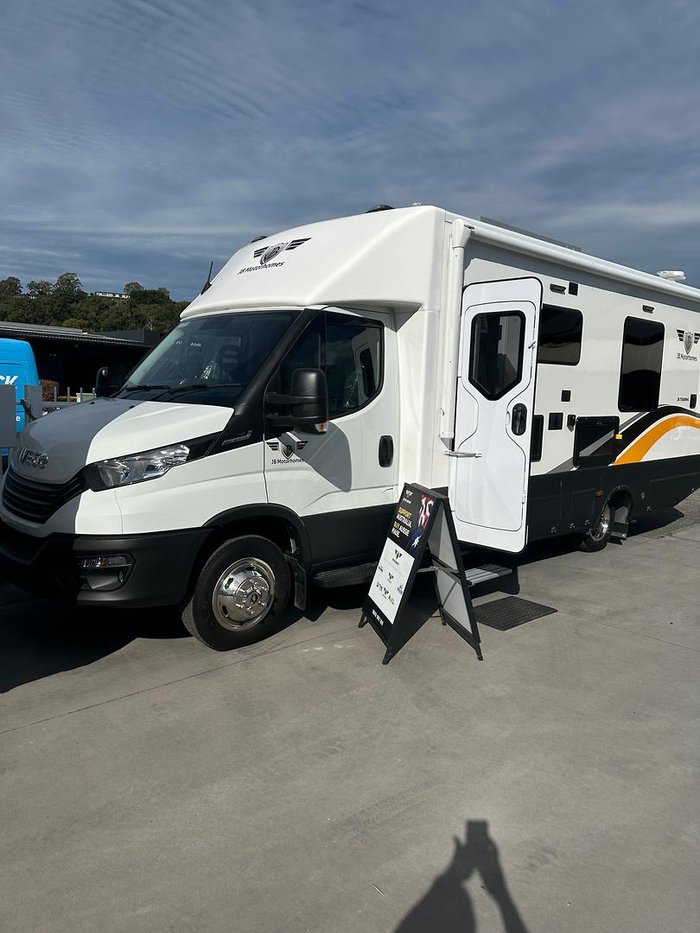 2024 JB Caravans Iveco Jb Touring 7.9 Single Beds