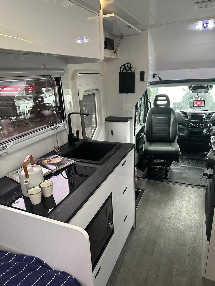 2024 JB Caravans Iveco Jb Touring 7.9 Single Beds