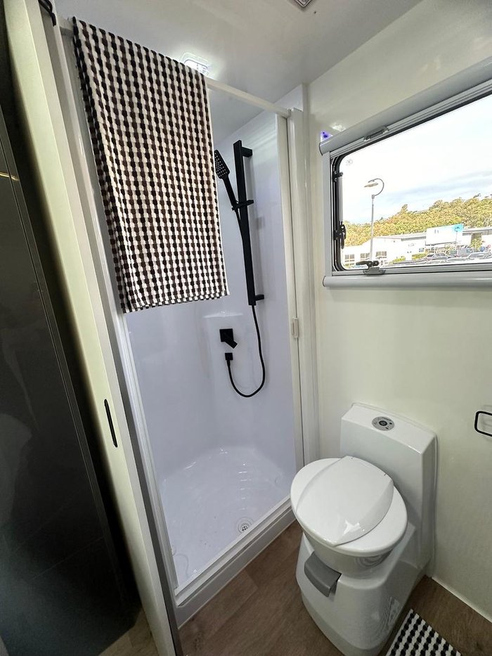 2024 JB Caravans Iveco Jb Touring 7.9 Single Beds